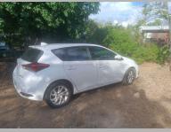 TOYOTA AURIS _ A LOUER AU MOIS _ 550 / mois